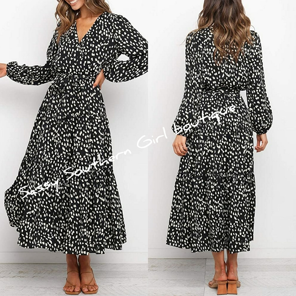 🆕⭐ Black ditsy leopard cheetah maxi dress